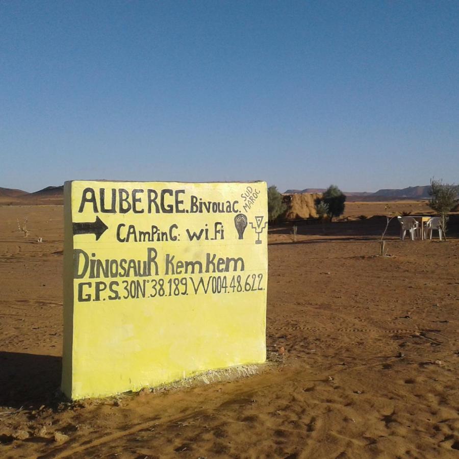 Auberge Dinosaur Kem Kem Tafraoute Sidi Ali Exterior foto